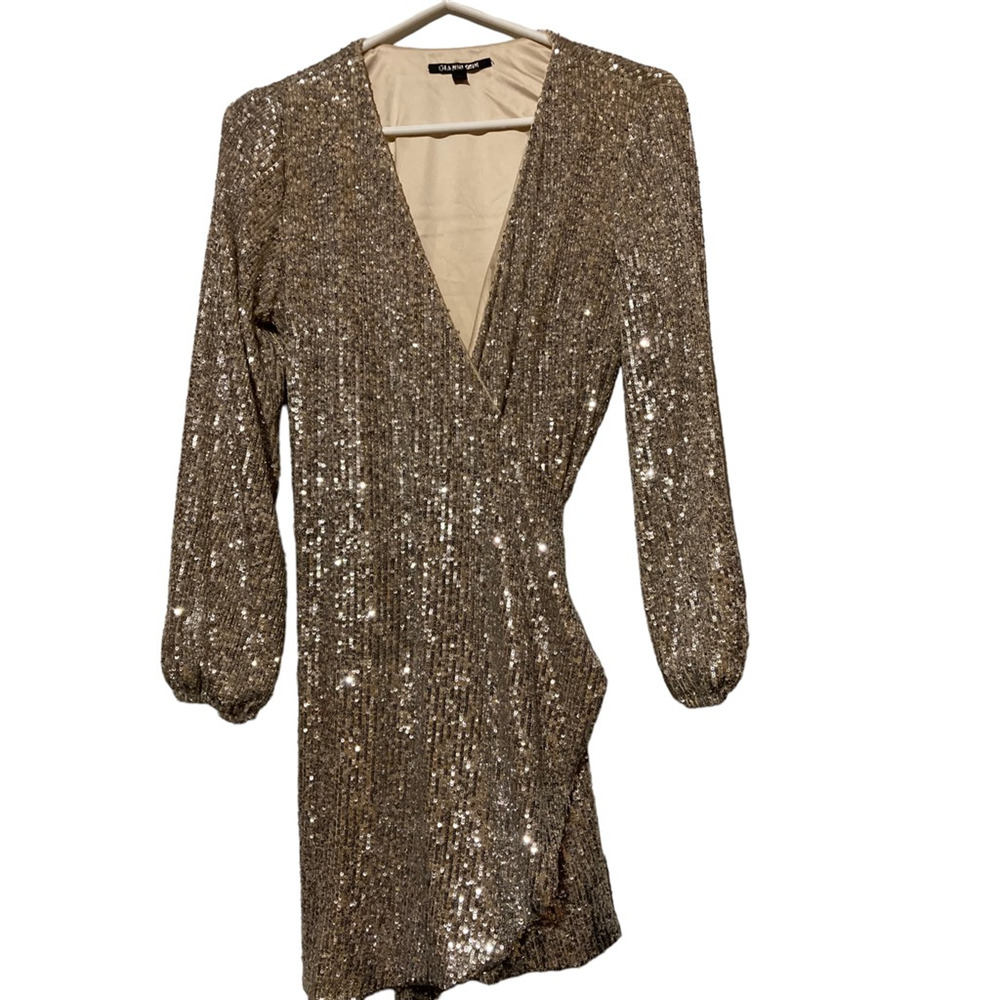 Gianni Bini Womens Wrap Dress Metallic Beige Long Sleeve Sequin XS